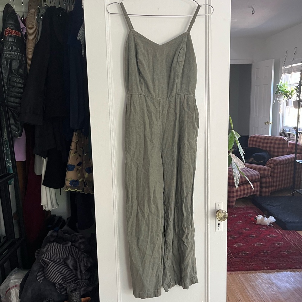 Old Navy Olive Green Linen-Blend Jumpsuit – Size Small